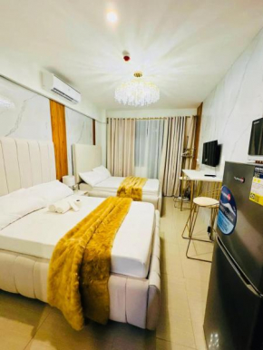 Brianna Suite in Shore 2 near MOA